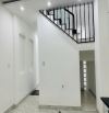 Nhà 3 tầng cạnh Vinhomes – chỉ hơn 4 tỷ - Hẻm xe hơi Q9