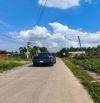 Cần bán 135m2 thổ cư view hồ Châu Pha