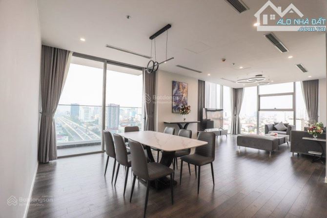 Bán căn 3PN - 2WC 142m2 tòa The Nine, Phạm Văn Đồng,hiếm, duy nhất căn góc, ban công dài.