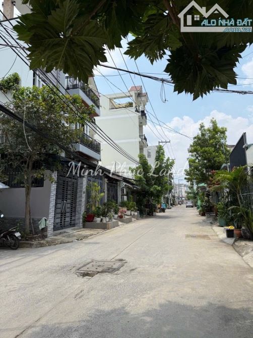 🔥BÁN GẤP CĂN GÓC HIẾM 2MT XE TẢI - SÁT MT HUỲNH TẤN PHÁT - 80m2 - NGANG 5m - 5PN - SHR