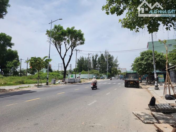 Bán lô góc 2 MT Lý Thái Tông Thanh Khê đoạn ks sầm uất