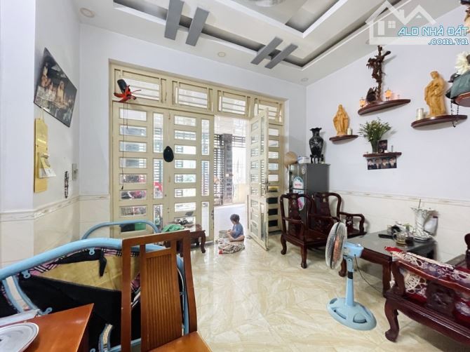 🏡Nhà 4 tầng hẻm xe hơi thông 2/ đường Thống Nhất phường 15 Gò Vấp-DT 109m2 chỉ giá tốt đầ