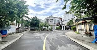 SOS Bán gấp lô MT CHẾ LAN VIÊN- MỸ AN, NGŨ HÀNH SƠN, 240m2, ngang 8m, giá chỉ 27.5 tỷ TLCC
