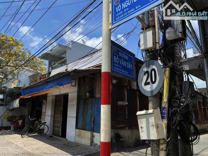 Chính chủ cần bán lô đất khu 2 thị trấn Cần Đước, Long An full đất ở đô thị