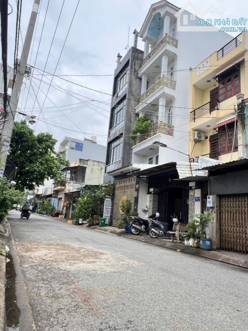 SIÊU PHẨM 3 TẦNG MẶT TIỀN KINH DOANH NGAY CHỢ TRẦN QUANG CƠ CHÍNH CHỦ GIÁ CÒN TL .