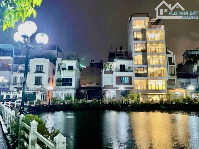 Bán Toà Biệt Thự 8 Tầng Ngọc Thuỵ hơn 22 tỷ-VIEW HỒ-VĨA HÈ-Ô TÔ TRÁNH-MẶT TIỀN 8m-THANG MÁ
