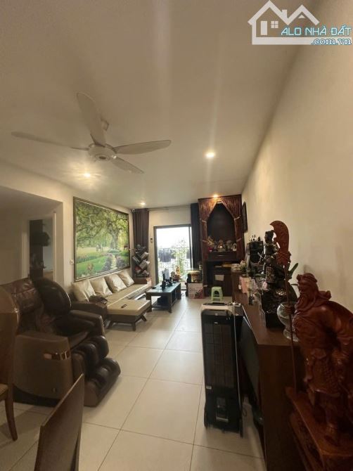 Chung cư Berriver 390 Nguyễn Văn Cừ, 3 p ngủ tuyệt đẹp, full nội thất,