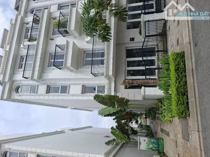 Biệt Thự-Eurowinder _Thành Trung Trâu Quỳ 75m *5 Tầng - Đẳng Cấp Tiện Nghi chỉ 18₫