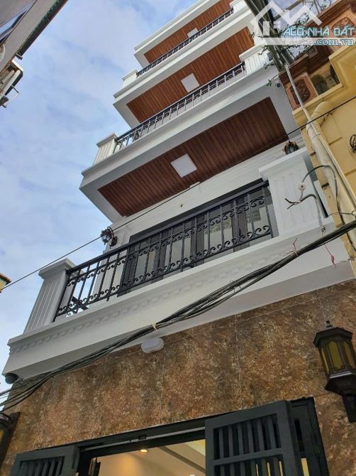Bán nhà Liên Mạc , Dt 45m2 , 5 tầng , mt 4m , giá 5,89 tỷ, ngõ ô tô , nhà dân xây