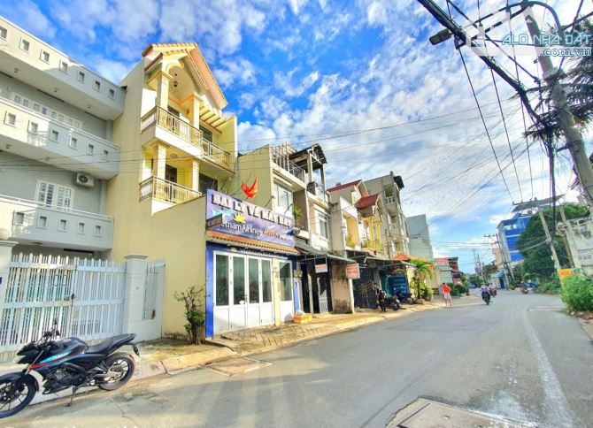 Bán đất Mặt Tiền Đường số 5 phường Tăng Nhơn Phú B , Quận 9 - gần Đình Phong Phú, Vincom