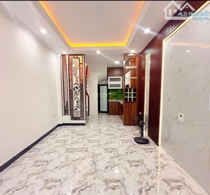 B.Á.N NHÀ LÁNG HẠ 32m2*5 TẦNG_NHÀ MỚI ĐẸP Ở NGAY, hơn 7 tỷ