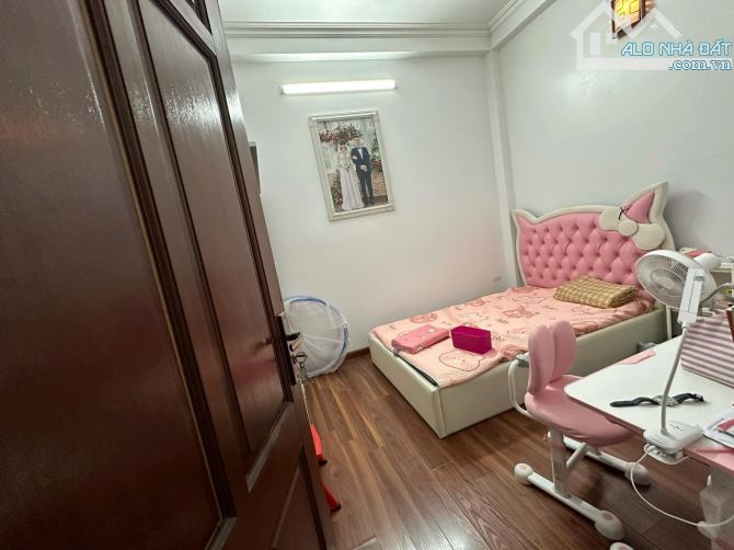 6.x TỶ, Minh Khai, 41m2, NGÕ THÔNG BA GÁC TRÁNH, KINH DOANH, hơn 50M RA Ô TÔ TẢI TRÁNH