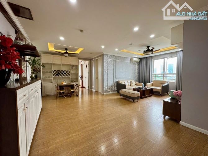 HACISCO Nguyễn Chí Thanh - Căn Góc 3PN - Trung Tâm Nội Thành - Nội Thất Xịn - Sổ Đỏ Sẵn