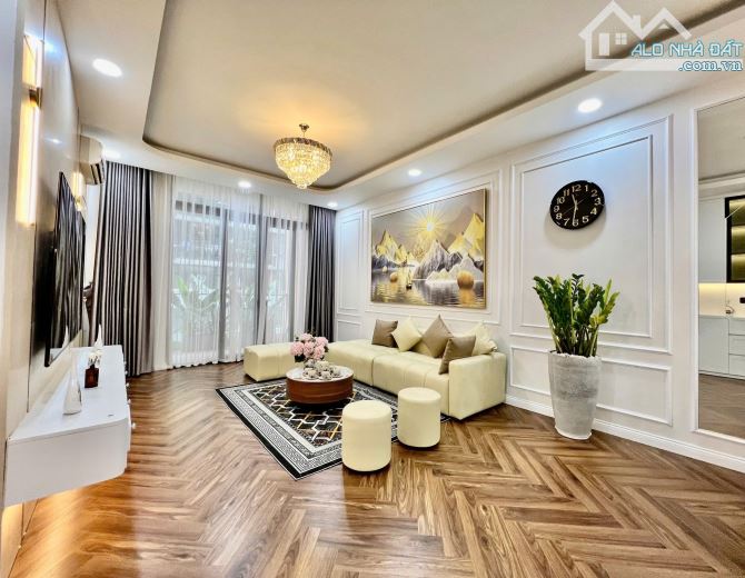 Bán chung cư Usilk City 117m2, 3 ngủ, 2 vs nhỉnh 6 tỷ