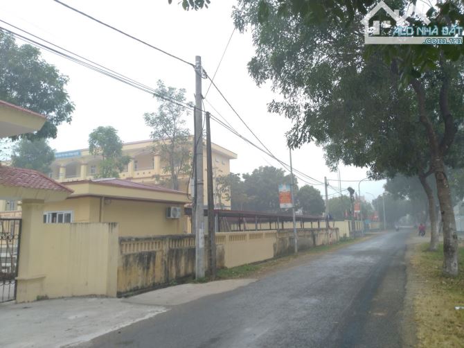 Rẻ nhất Xuy Xá Mỹ Đức, Hà Nội! Dt 52,9 m giá 950 tr lô góc 2 thoáng, ô tô vào đất
