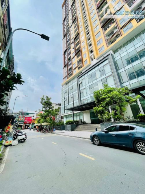 BÁN NHÀ, PHÂN LÔ, Ô TÔ TRÁNH, ĐỊNH CÔNG- HOÀNG MAI, 54 M2, MT 4 M,  GIÁ 18,8 TỶ.