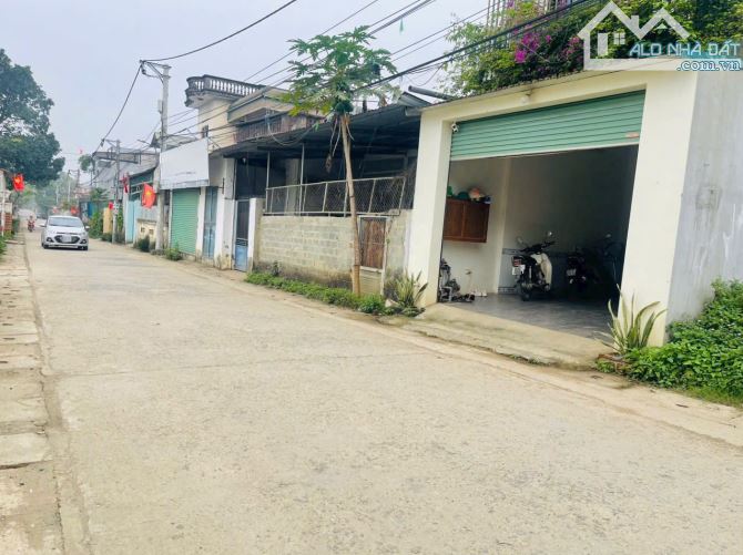 bán đất mặt đường kinh doanh ở hào lạc 5 phút tới khu công nghệ cao và trường ĐHQG