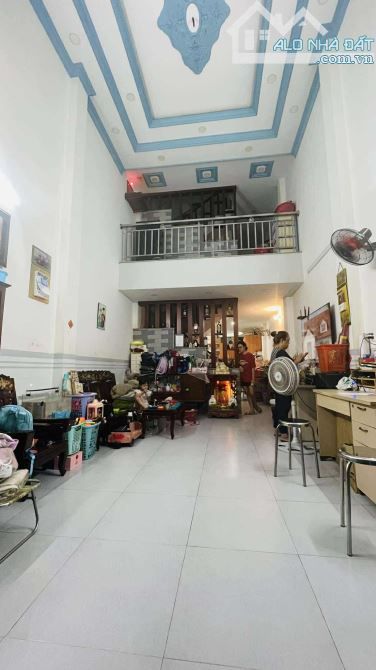 Bán Nhà Mặt Tiền Hẻm 12M, Khuông Việt, Tân Phú, 80M2, 4 Tầng,Chỉ Hơn 9 Tỷ
