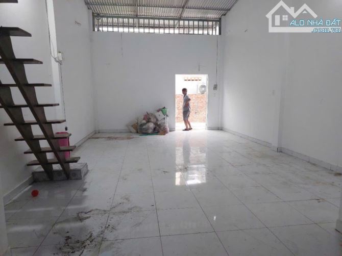 Bán đất tặng nhà 1 trệt  1 lửng  Dương Quảng Hàm  P6  Gò Vấp  Hẻm 4m 5x12m Giá 6.6 Tỷ