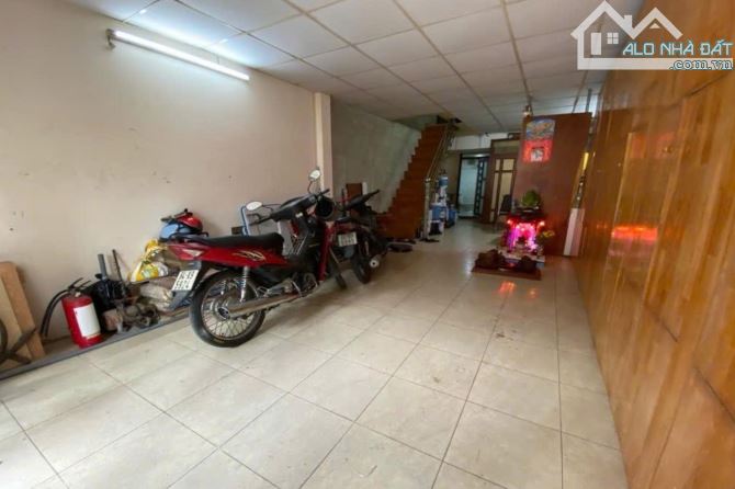 Bán nhà hẻm xe hơi, Ni Sư Huỳnh Liên, Tân Bình, 90m² (4.2m x 23m) - Giá 9.5 tỷ TL