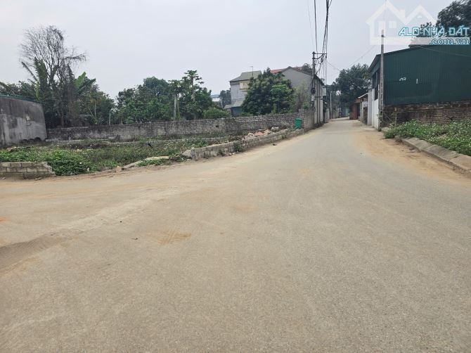 99m lô góc trục chính thôn phúc tiến xã bình yên, 3 oto tránh nhau, kinh doanh tốt đỉnh