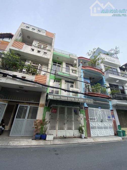 Hot hot-Mặt tiền Nguyễn Trọng Tuyến-Dt: 4,8x18m. công nhận 73m2. chỉ 14,5 tỷ