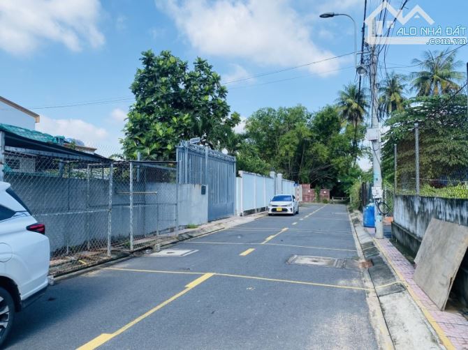 Đất 90m2 Nở Hậu Hẻm Xe Hơi 1 Trục Giá Tốt Khu Lã Xuân Oai