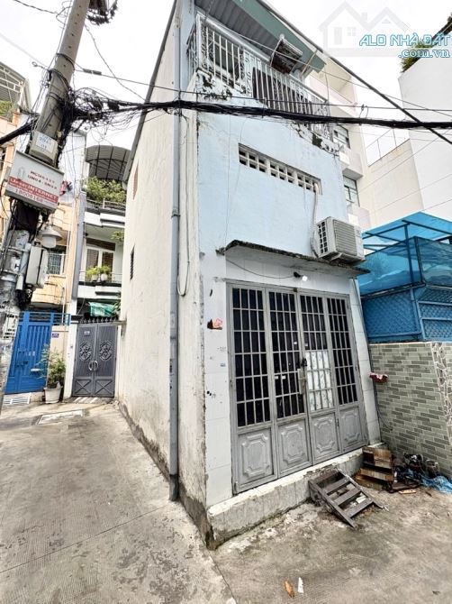 Nhà Ngon Phú Nhuận 3 tầng 2PN1WC Chỉ 2.9 Tỷ TL