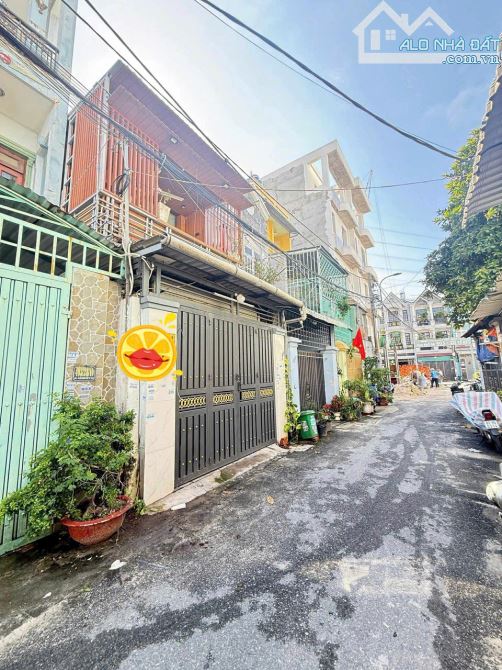 BÁN NHÀ GIÁ 5,2 TỎI, 72M2, 2 TẦNG HẺM XE TẢI THÔNG TRẦN THỊ NĂM, Q12.