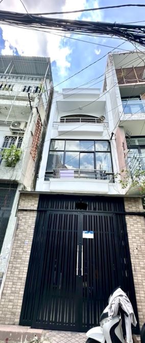 Nhà  Khu Bắc Hải Tân Bình 3 Tầng 4PN3WC Nhích 5Tỷ TL Chính Chủ