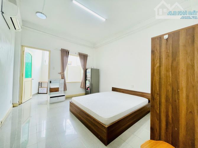Căn Hộ Tách Bếp Giá Rẻ Quận 1 Gần Đại Học Văn Lang, Đại Học Kinh Tế, BÙI VIỆN