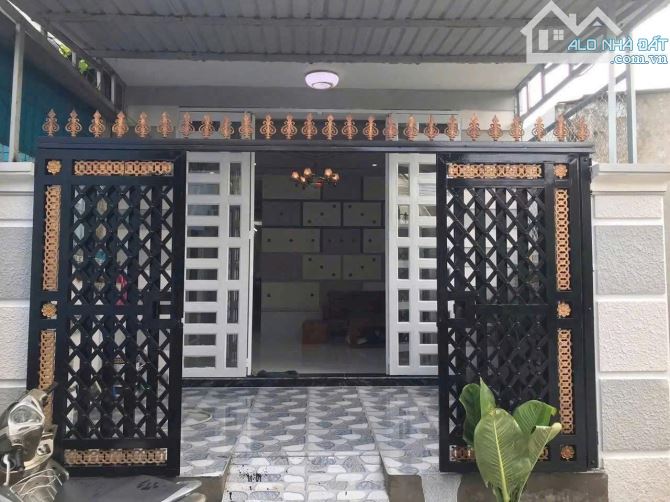 Bán gấp căn nhà đường Nguyễn Văn Khạ ,Tân Phú Trung 80m2 SHR, 770 triệu