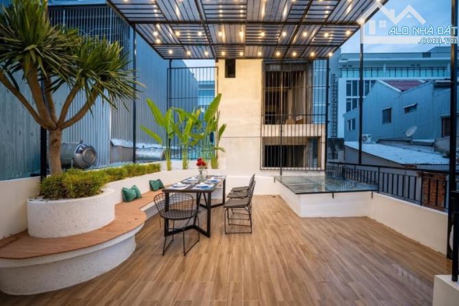♥ Bán nhà kiệt sát mặt tiền Lê Đình Lý, thiết kế hiện đại sang trọng, thoáng sáng