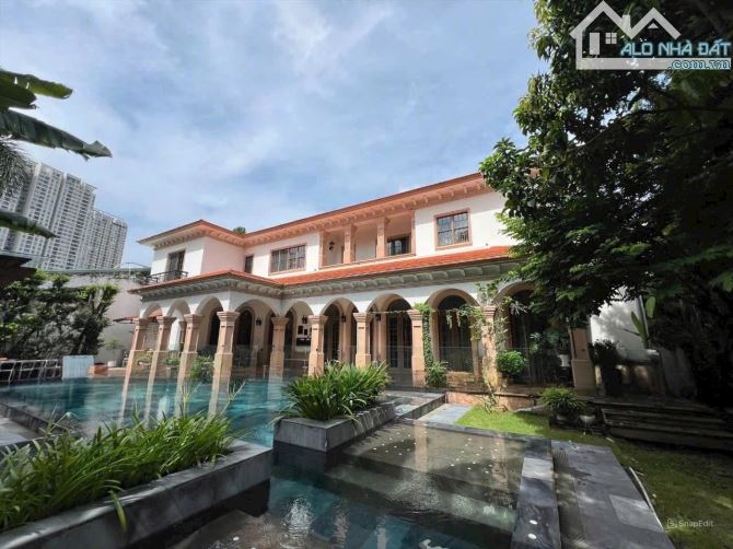 TÒA NHÀ MT NGUYỄN Ư DĨ, THẢO ĐIỀN, Q.2 – 30x60M – CN 990M² – 1 TRỆT + 2 LẦU – GIÁ 228 TỶ