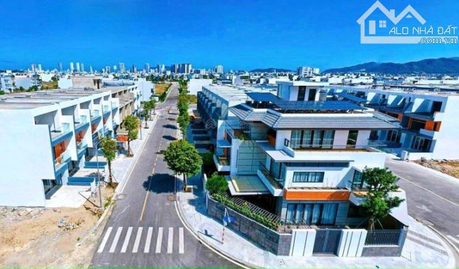 BÁN 2 CĂN Liền kề nhau, NHÀ THÔ GÓI 8, MỸ GIA – 3 TẦNG. CHỈ 6 TỶ 150. CN23.8