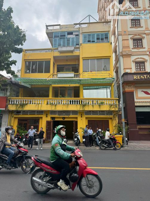 SIÊU PHẨM MẶT TIỀN KỲ ĐỒNG, 𝐏𝐡𝐮̛𝐨̛̀𝐧𝐠 𝐍𝐡𝐢𝐞̂𝐮 𝐋𝐨̣̂𝐜 (𝐏.𝟗) - NGANG KHỦNG 12M