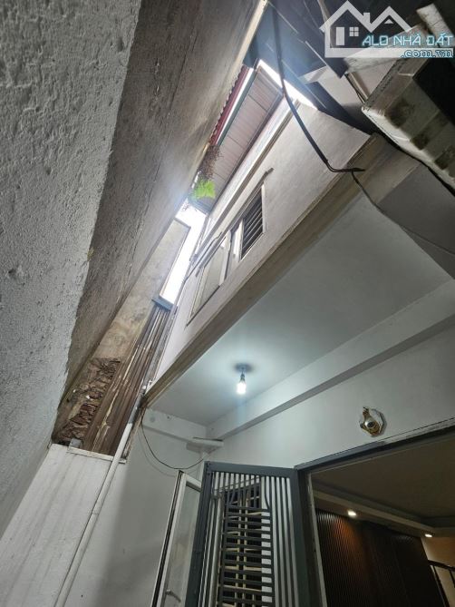 Nhà Mới-4 Tầng * 36m Thúy Lĩnh- Gần Ô TÔ ĐỖ- Đủ Công Năng-DÂN XÂY CHẮC CHẮN