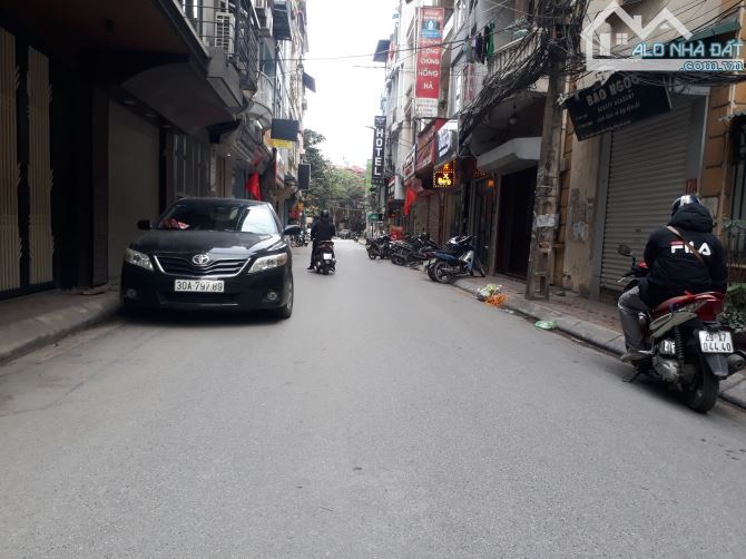 BÁN TOÀ BUILDING 8 TẦNG VIP NHẤT PHỐ NGUYÊN HỒNG-DT