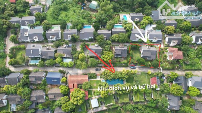 CẦN BÁN GẤP CĂN BIỆT THỰ 3 MẶT TIỀN NẰM TRONG KHU NGHỈ DƯỠNG BEVERLY HILL