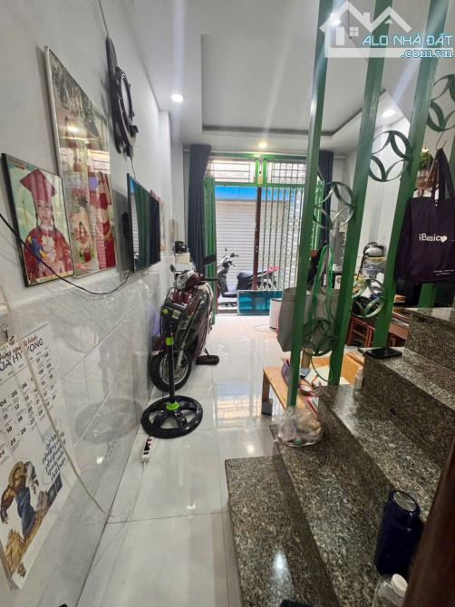 BÁN GẤP NHÀ 2 TẦNG THỐNG NHẤT GÒ VẤP DIỆN TÍCH 3.2MX9M, GIÁ 2.98 TỶ