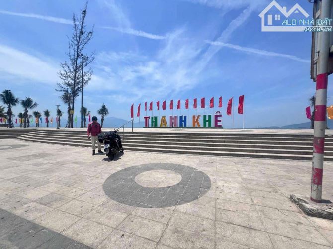 Bán đất đường NGUYỄN TẤT THÀNH - Đối diện công viên biển Thanh Khê