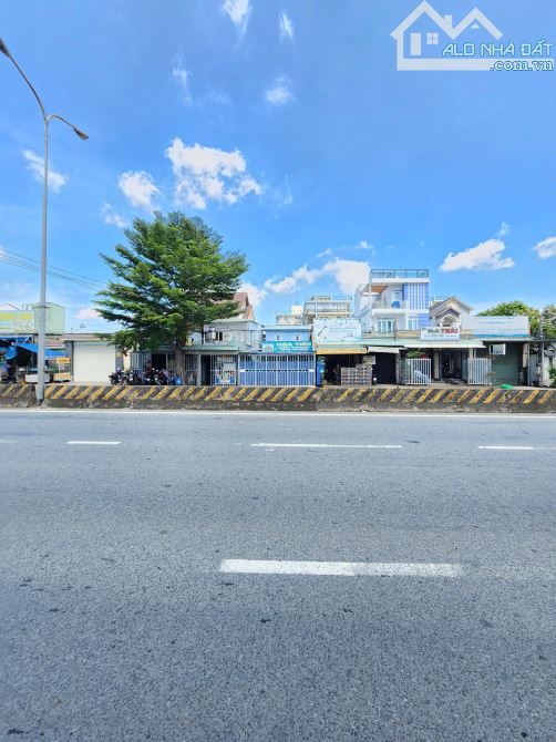 Bán nhà cấp 4 MT đường Quốc Lộ 1K P.Tân Đông Hiệp Tp.Dĩ An chỉ 10 tỷ 557 M7376