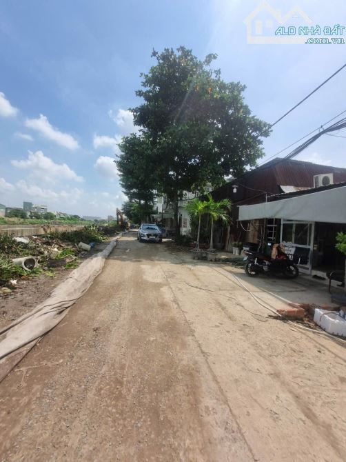 Đất Tân Bình tiềm năng – mặt bờ kênh Phan Huy Ích, P15, 64m² chỉ 9 tỷ 7