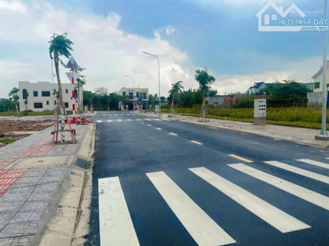 Chỉ cần 666 triệu sở hữu ngay nền nhà phố- Vsip 3, kinh doanh 12 triệu/tháng
