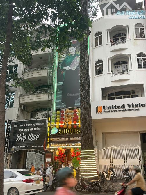Mặt tiền Nguyễn Chí Thanh, 4.2x21m, 3 lầu ST vị trí đẹp cho thuê 80 triệu/th giá 26.5 tỷ
