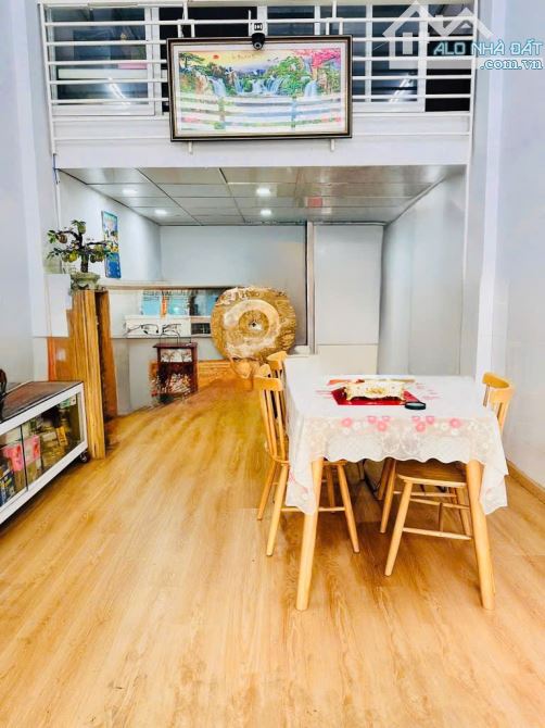 TRUNG TÂM Q.10 - THÀNH THÁI – 3 TẦNG BTCT – DT 53M² – SHR – GIÁ 11 TỶ x.