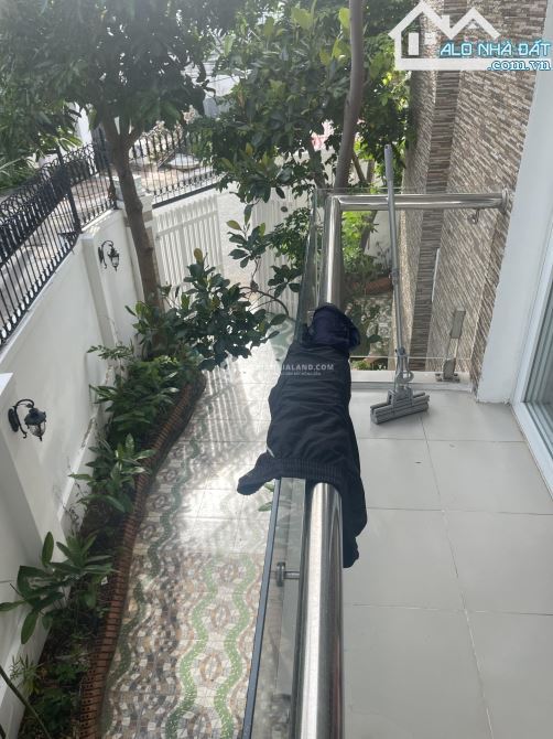 🏡BIỆT THỰ GÓC SIÊU HIẾM VĂN CAO, P.2 –  SỔ HOÀN CÔNG, GẦN BIỂN – 172M² – 15 TỶ