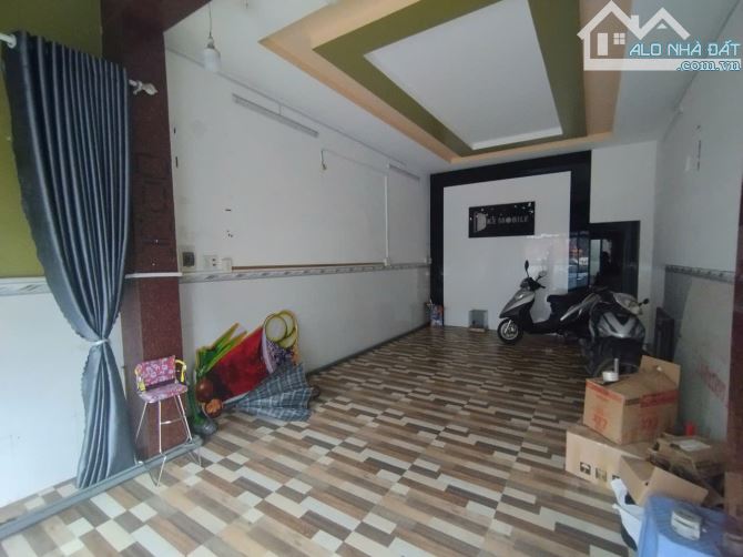 Cần cho thuê mặt bằng đường Phạm Văn Thuận, giá phù hợp