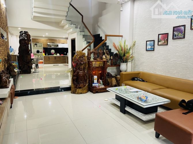💥 MẶT TIỀN ĐƯỜNG 10M5 - 3 TẦNG 3 MÊ FULL NỘI THẤT TỪ A ĐẾN Á  -  XÁCH VALI VÀO Ở LUÔN💥