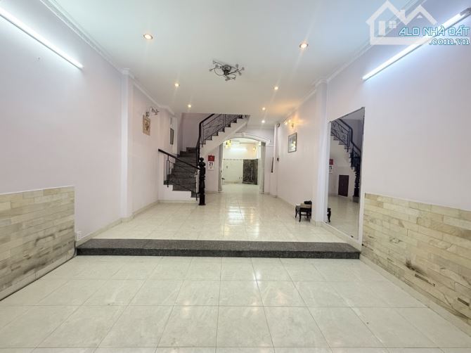 nhà mặt tiền kinh doanh đa ngành nghề,  mặt đường 1 mặt hẻm